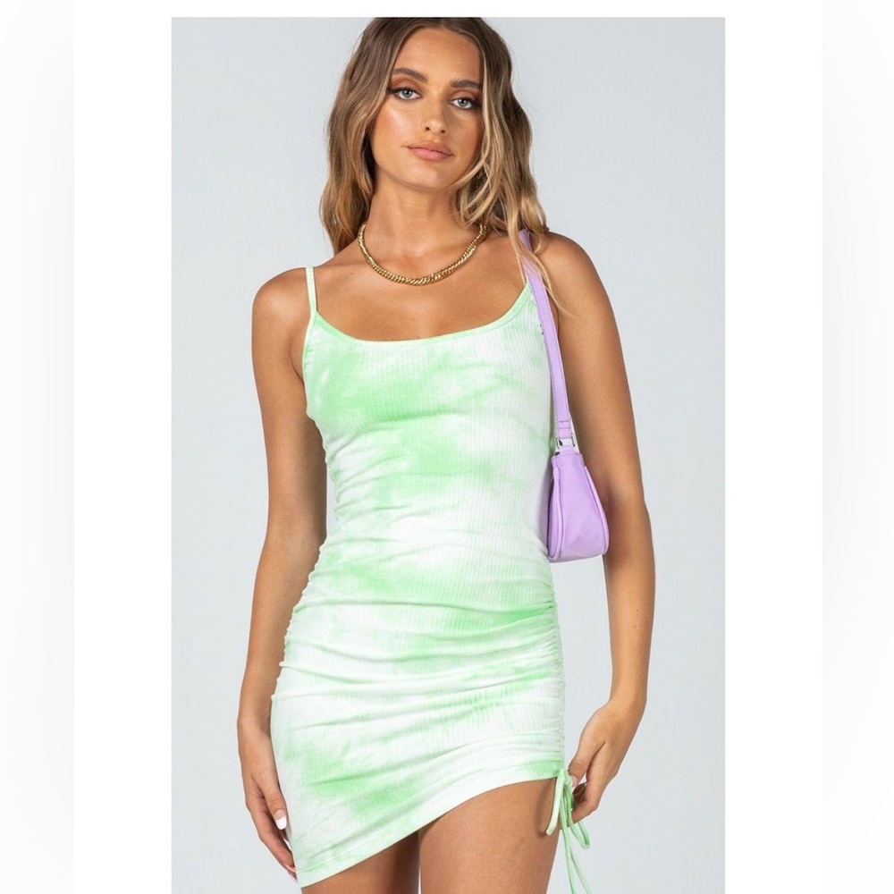 PRINCESS POLLY SIANA TIE DYE MINI DRESS
GREEN/WHITE SIZE 6
